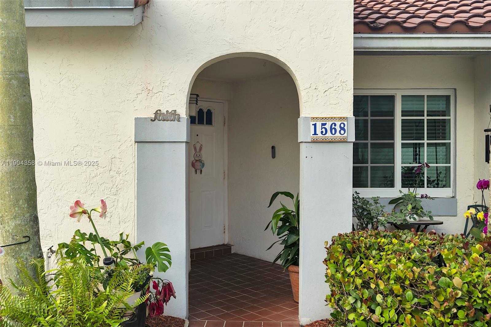 Small Image of 1568 SPRINGSIDE DR #1568, Weston Number 6