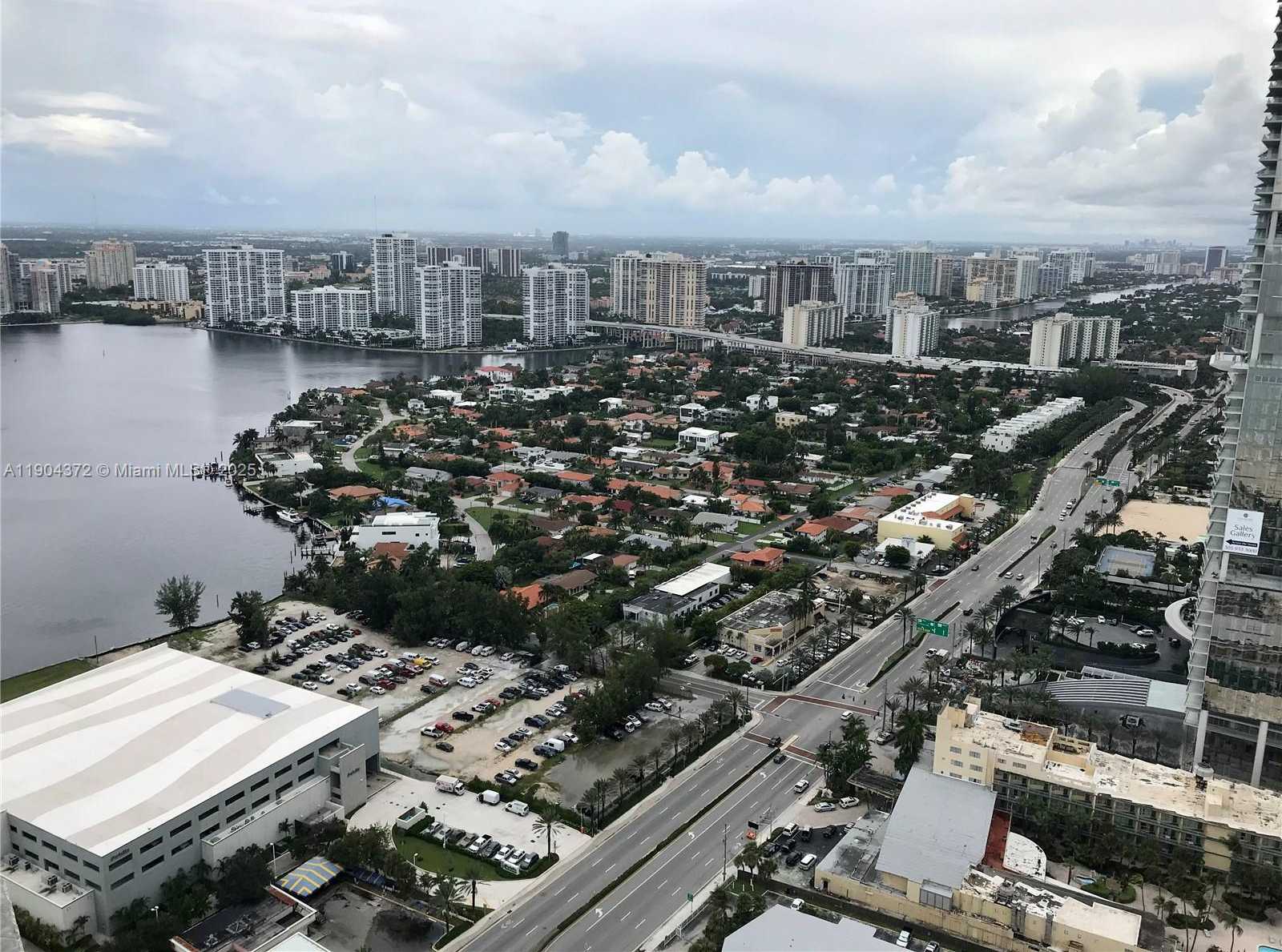 Small Image of 18201 COLLINS AVE #5104, Sunny Isles Beach Number 2