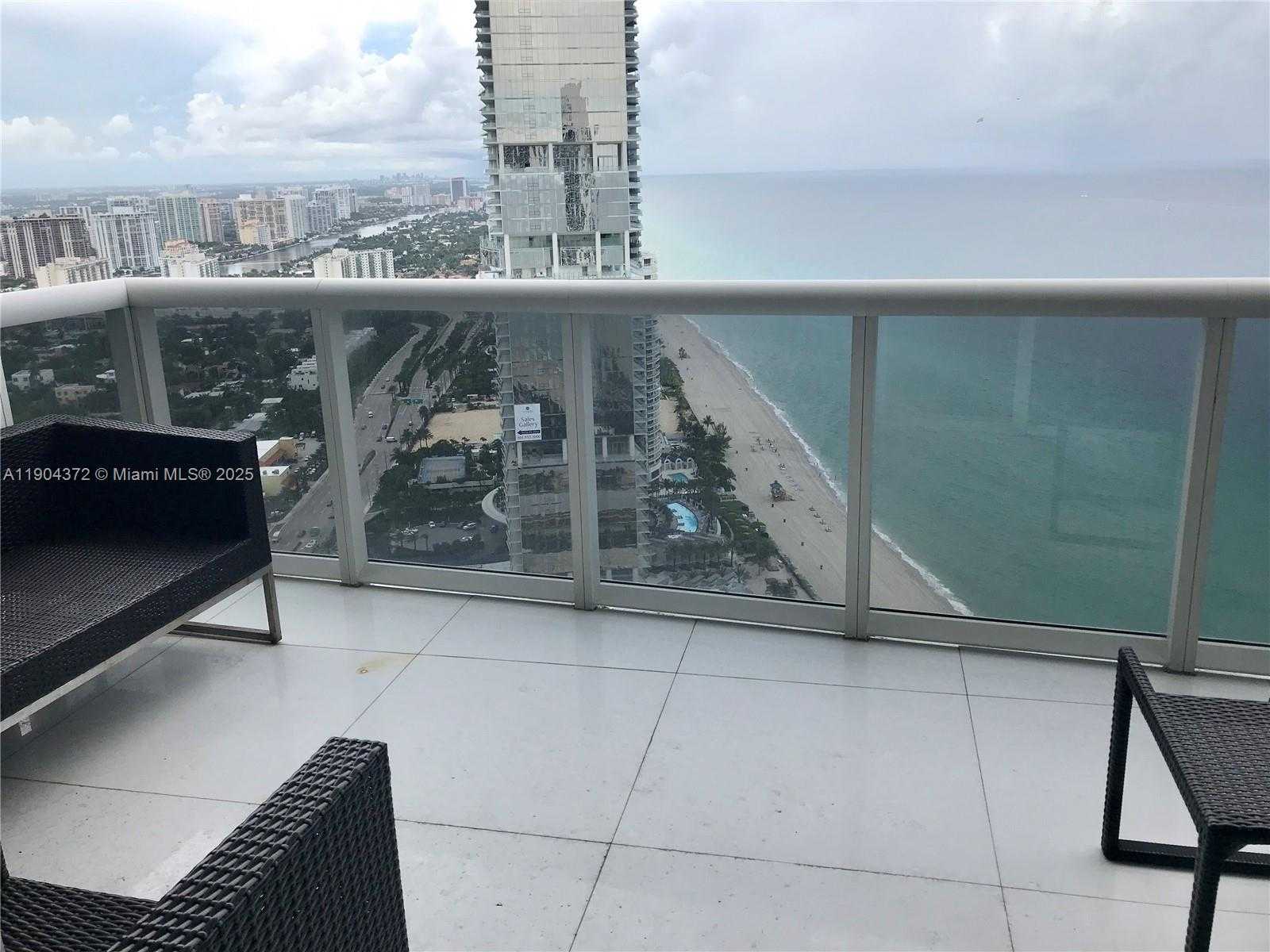 Small Image of 18201 COLLINS AVE #5104, Sunny Isles Beach Number 25