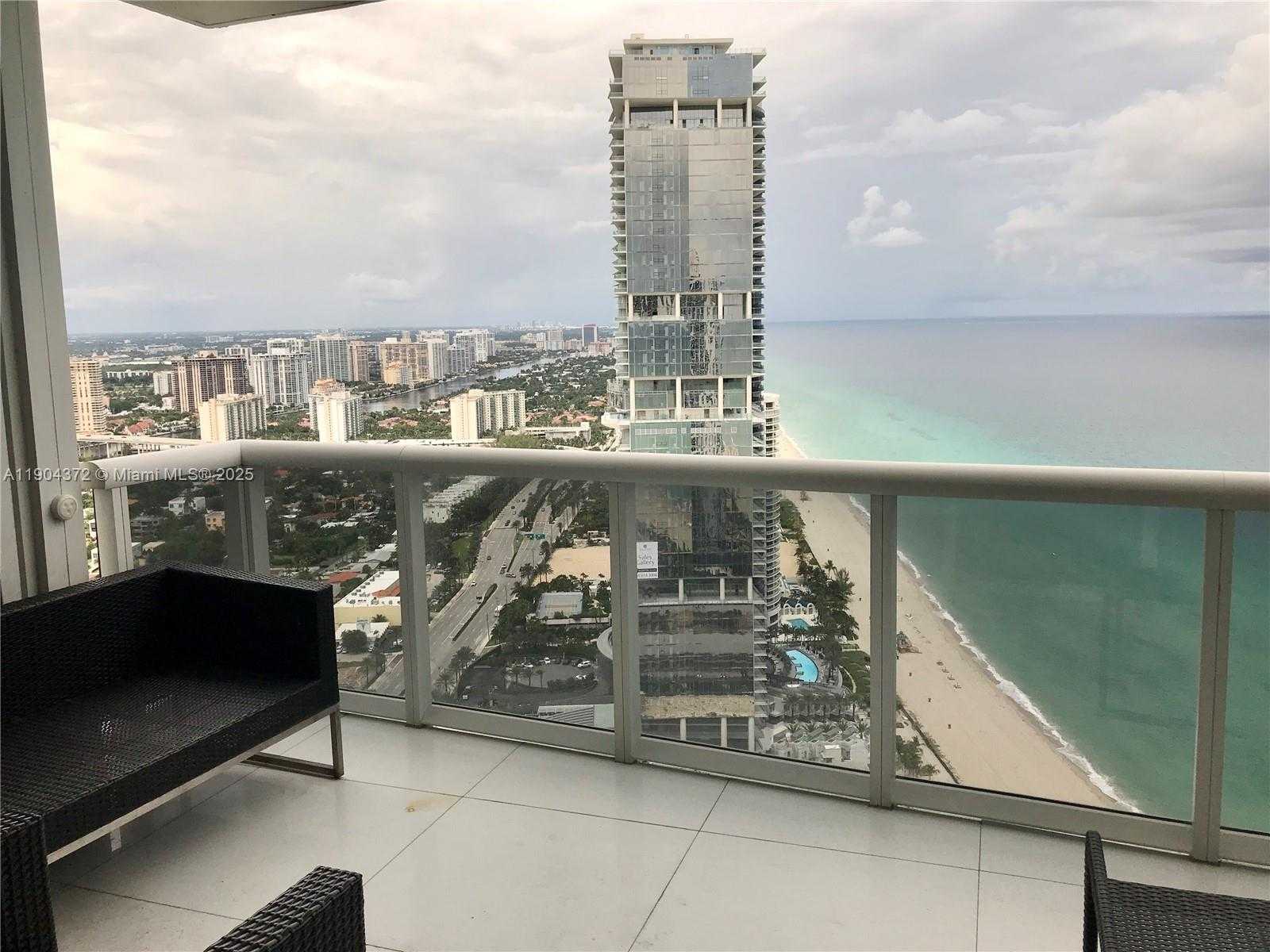 Small Image of 18201 COLLINS AVE #5104, Sunny Isles Beach Number 39