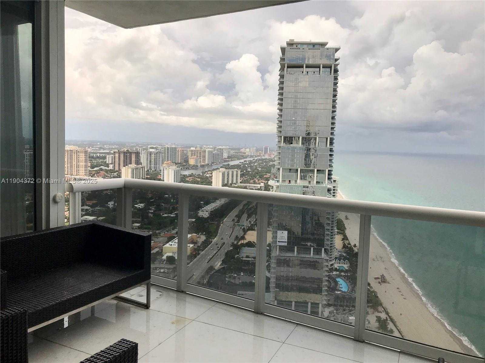 Small Image of 18201 COLLINS AVE #5104, Sunny Isles Beach Number 41