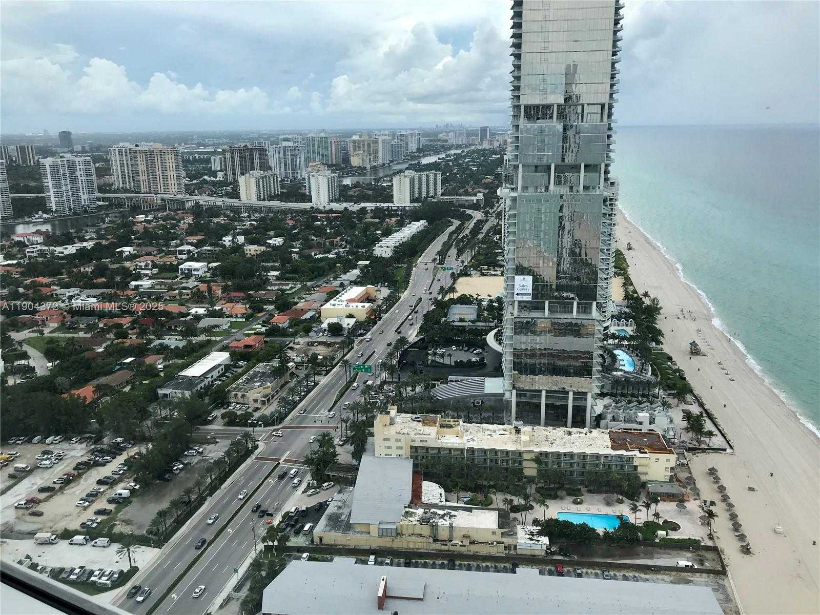 Small Image of 18201 COLLINS AVE #5104, Sunny Isles Beach Number 42