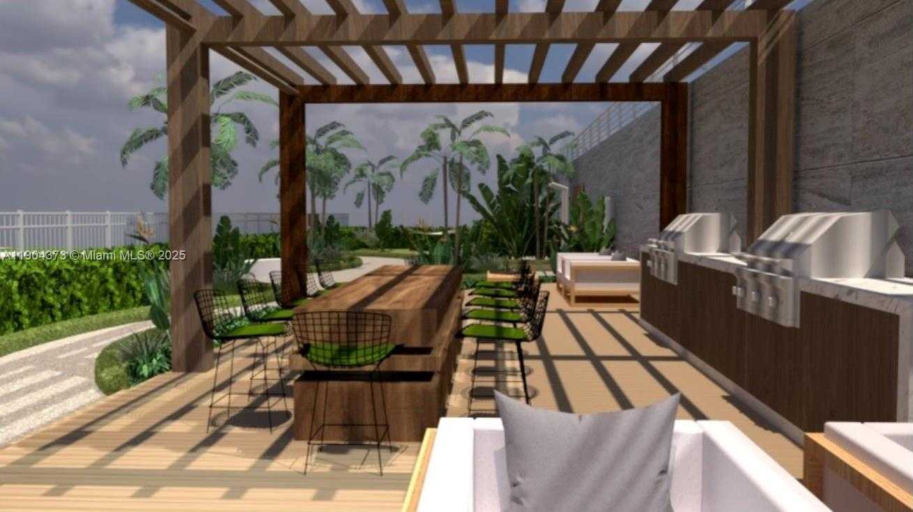 Small Image of 345 OCEAN DR #1018, Miami Beach Number 14