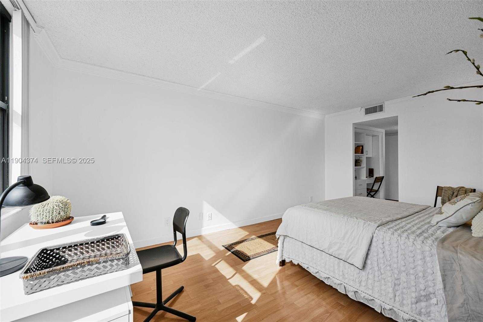 Small Image of 18151 NORTH EAST 31ST CT #1103, Aventura Number 22