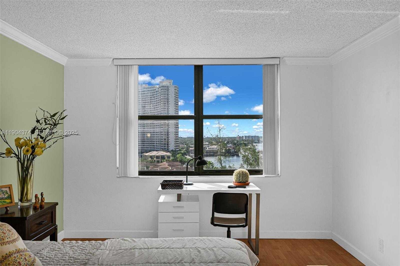 Small Image of 18151 NORTH EAST 31ST CT #1103, Aventura Number 24