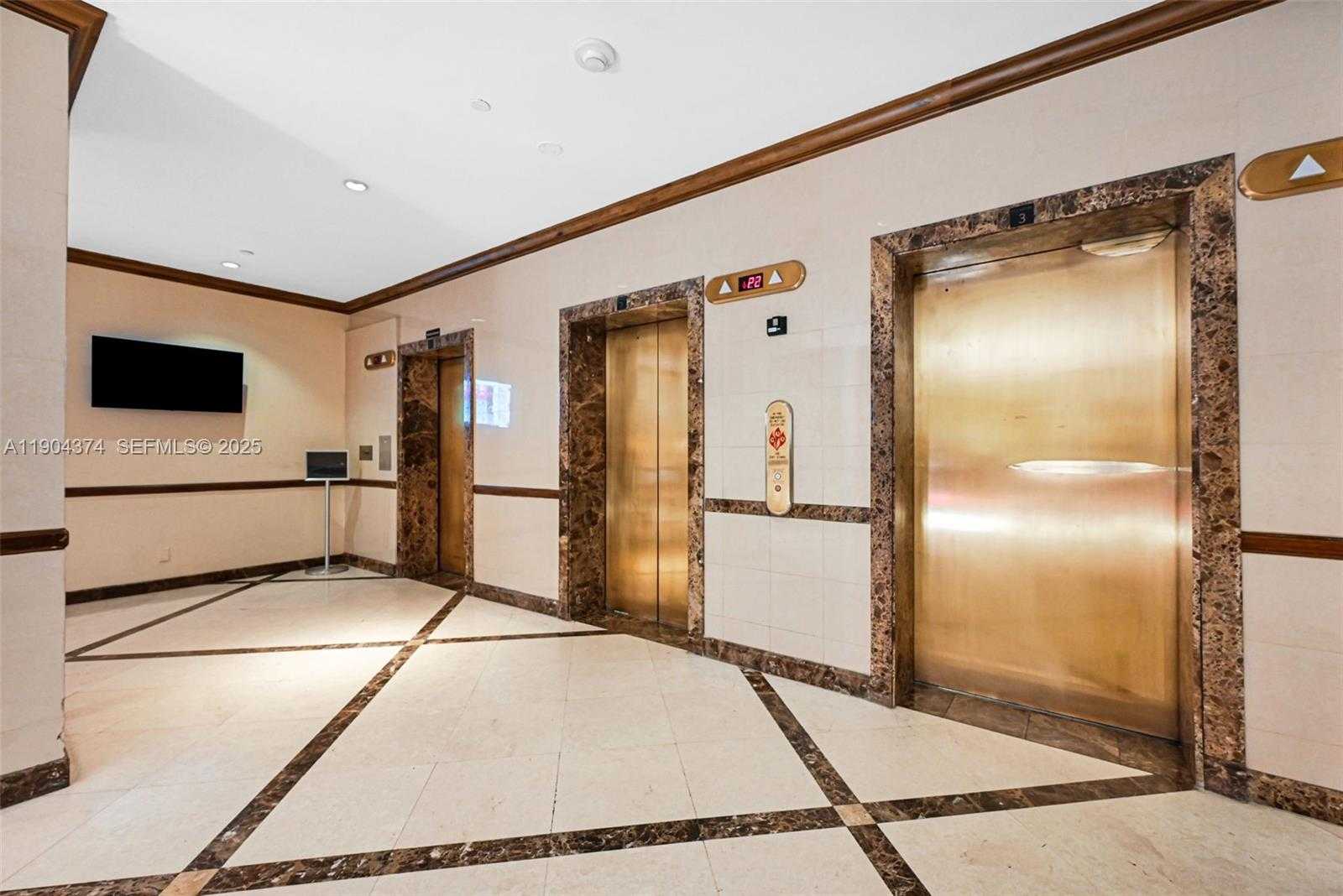 Small Image of 18151 NORTH EAST 31ST CT #1103, Aventura Number 33