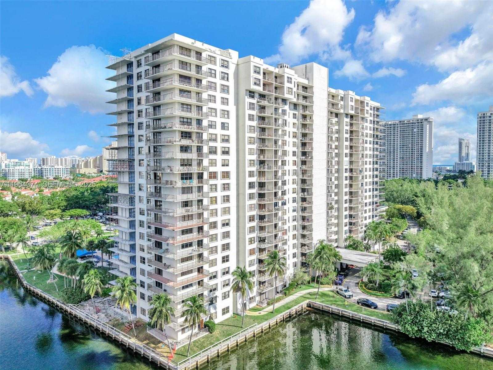 Small Image of 18151 NORTH EAST 31ST CT #1103, Aventura Number 43