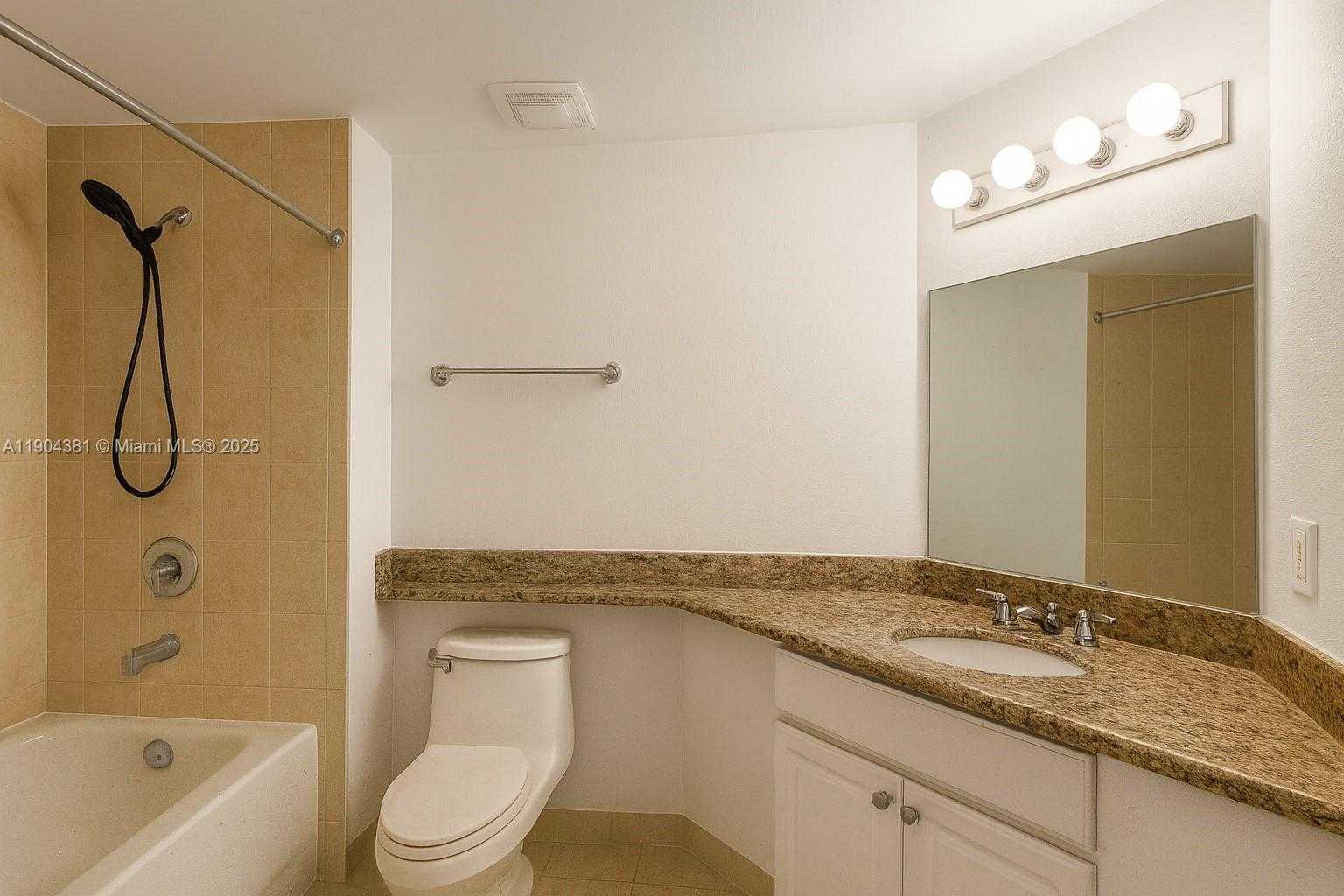 Small Image of 3001 NORTH EAST 185TH ST #222, Aventura Number 7