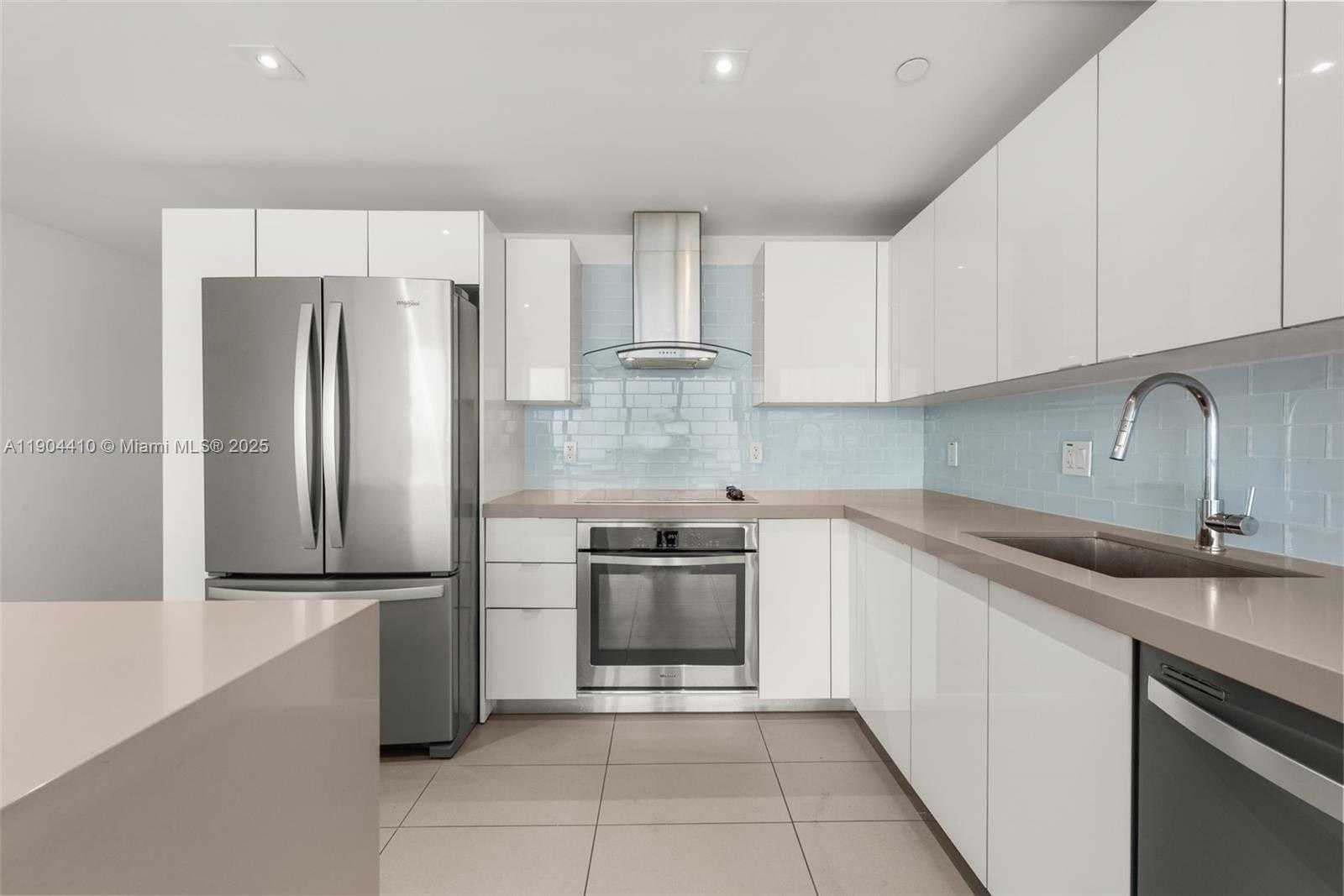 Imagen de Pequeño Objeto