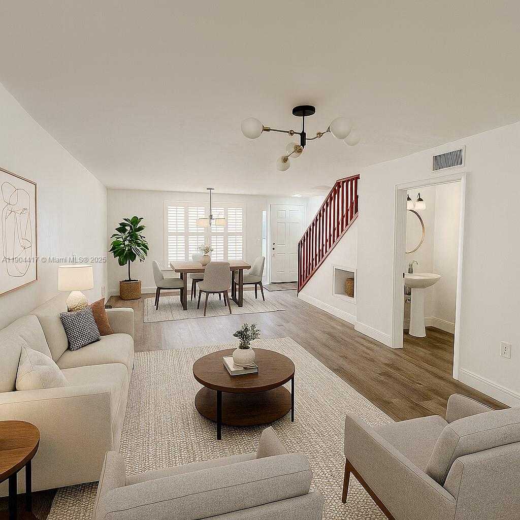 Small Image of 7847 SOUTH WEST 102ND LN, Miami Number 2