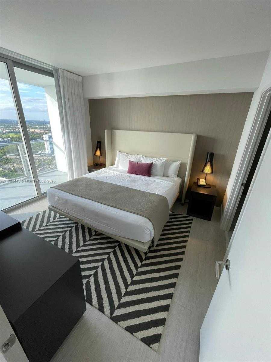 Small Image of 4010 SOUTH OCEAN DR #R3306, Hollywood Number 2