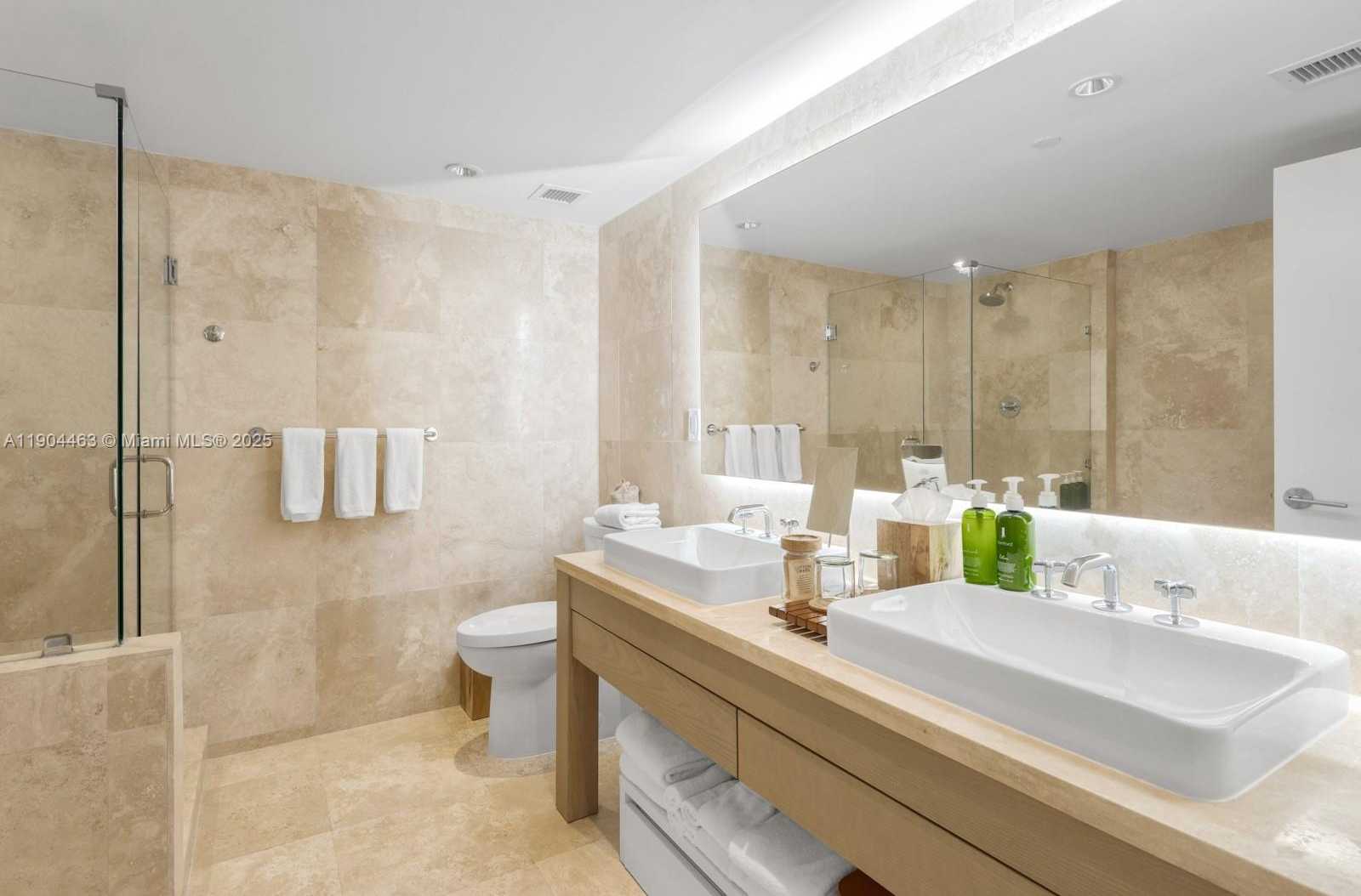 Small Image of 102 24TH ST #1519, Miami Beach Number 18