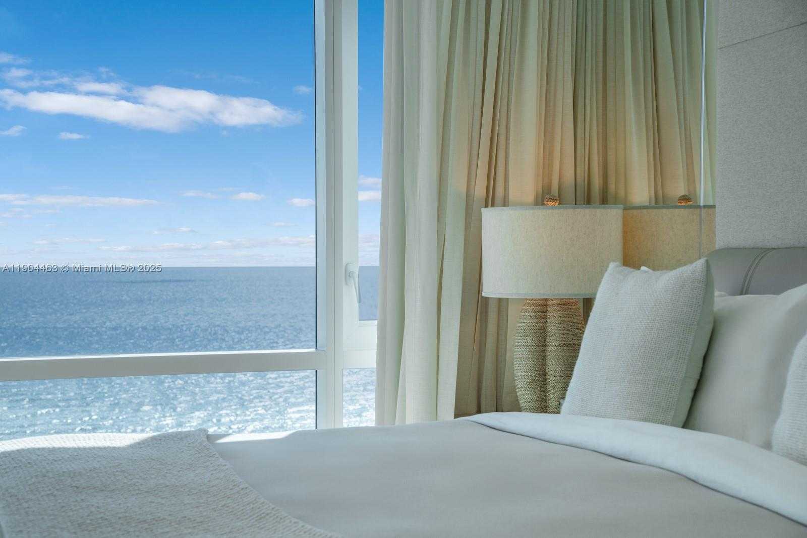 Small Image of 102 24TH ST #1519, Miami Beach Number 2