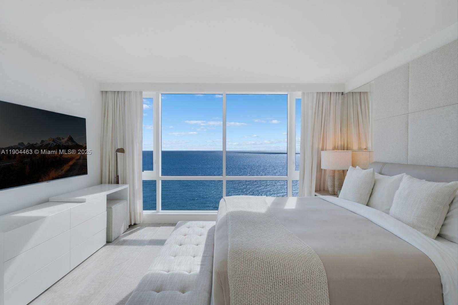 Small Image of 102 24TH ST #1519, Miami Beach Number 9