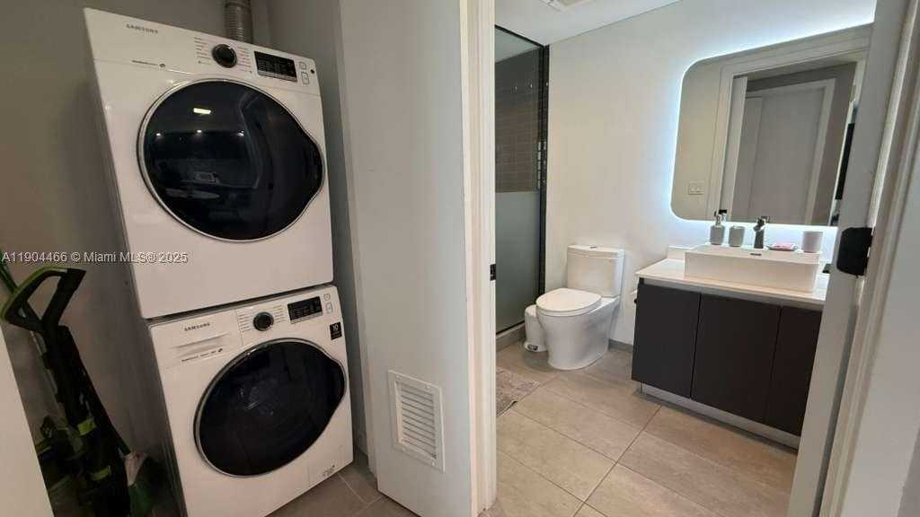 Small Image of 227 NORTH EAST 2ND ST #3104, Miami Number 11