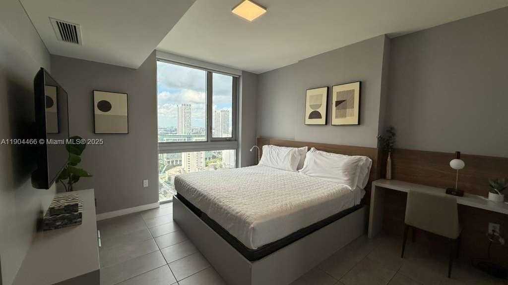 Small Image of 227 NORTH EAST 2ND ST #3104, Miami Number 7
