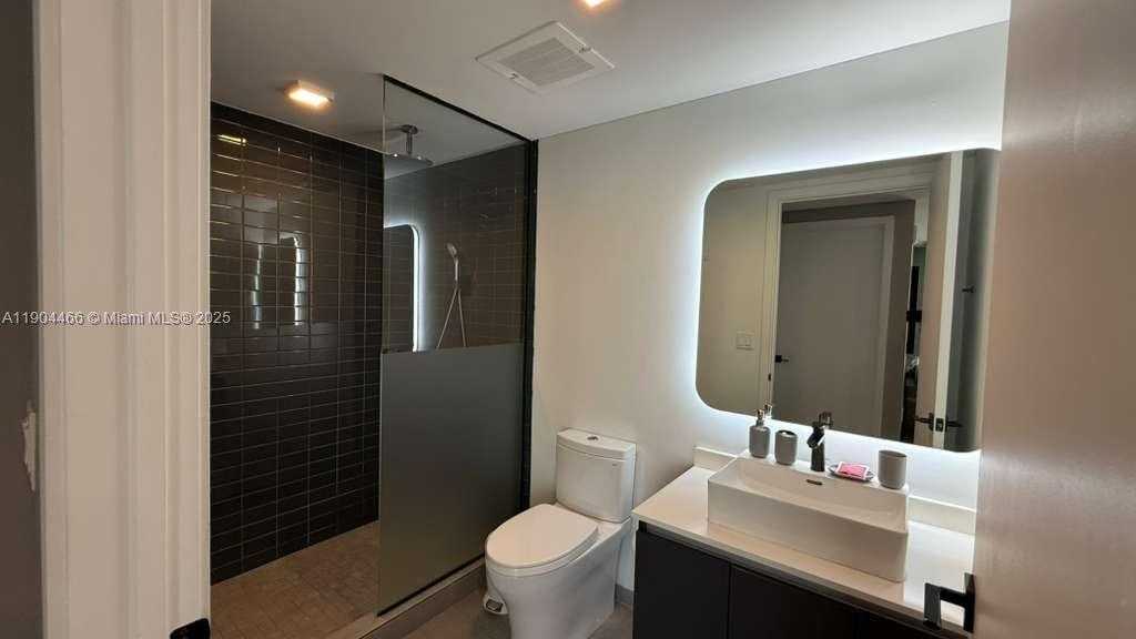 Small Image of 227 NORTH EAST 2ND ST #3104, Miami Number 9