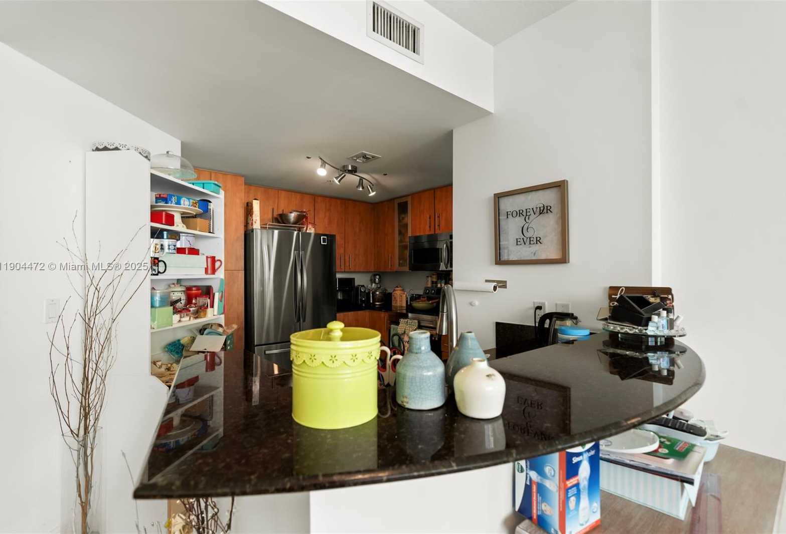 Small Image of 7900 HARBOR ISLAND DR #1223, North Bay Village Number 11