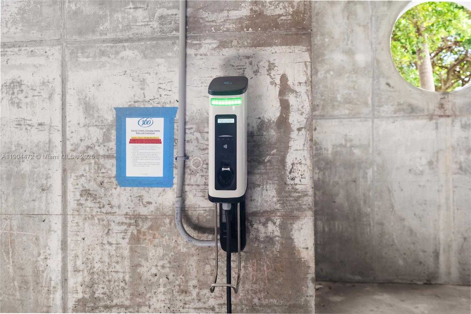 Small Image of 7900 HARBOR ISLAND DR #1223, North Bay Village Number 37