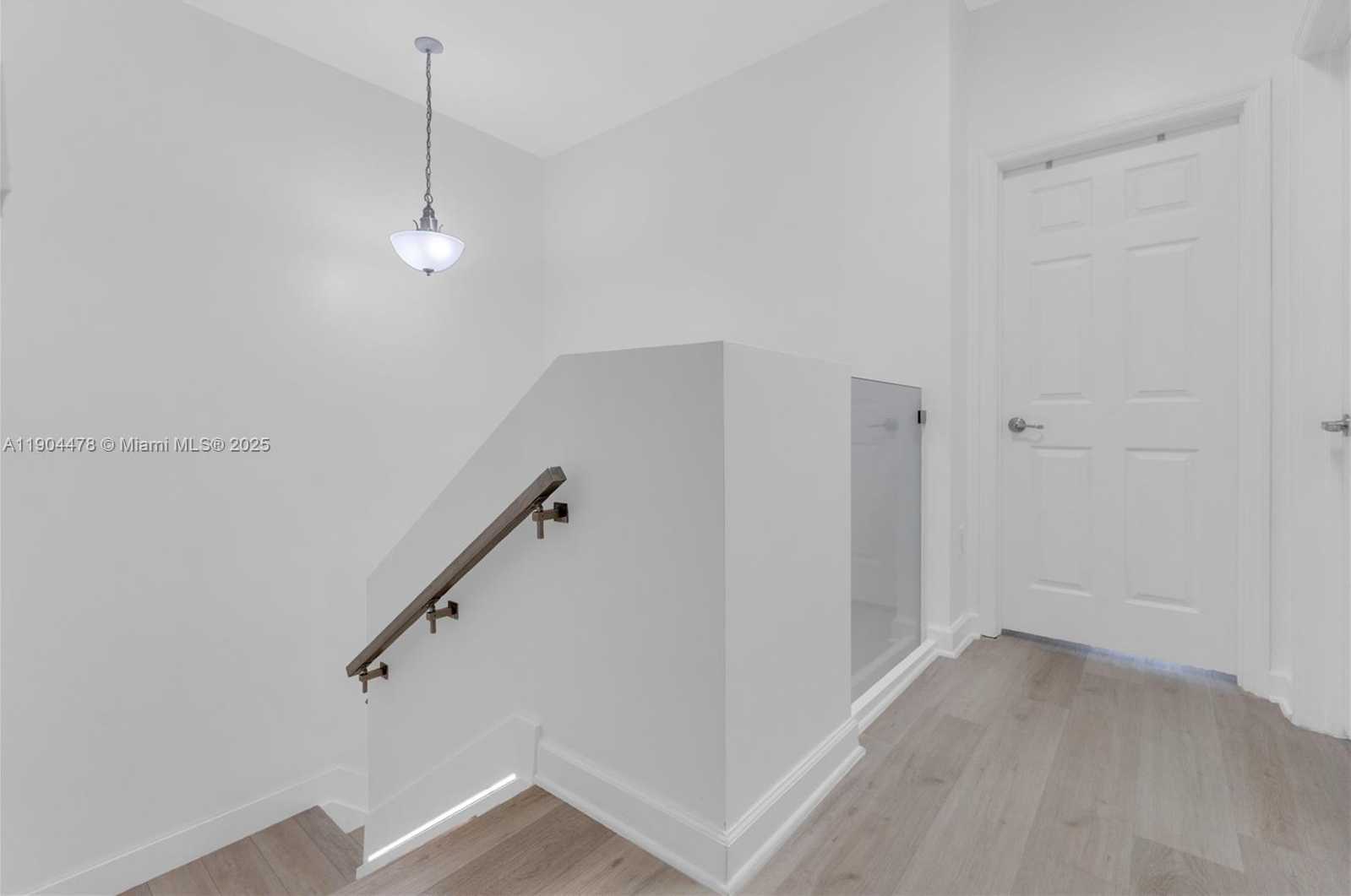 Small Image of 6035 NORTH WEST 104TH PATH, Doral Number 18