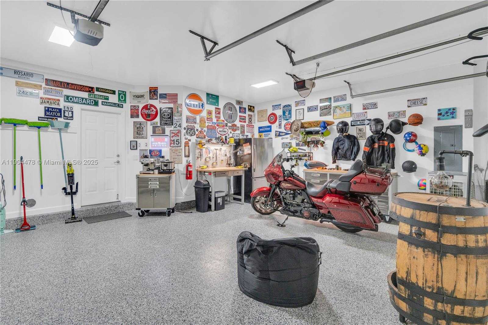 Small Image of 6035 NORTH WEST 104TH PATH, Doral Number 39