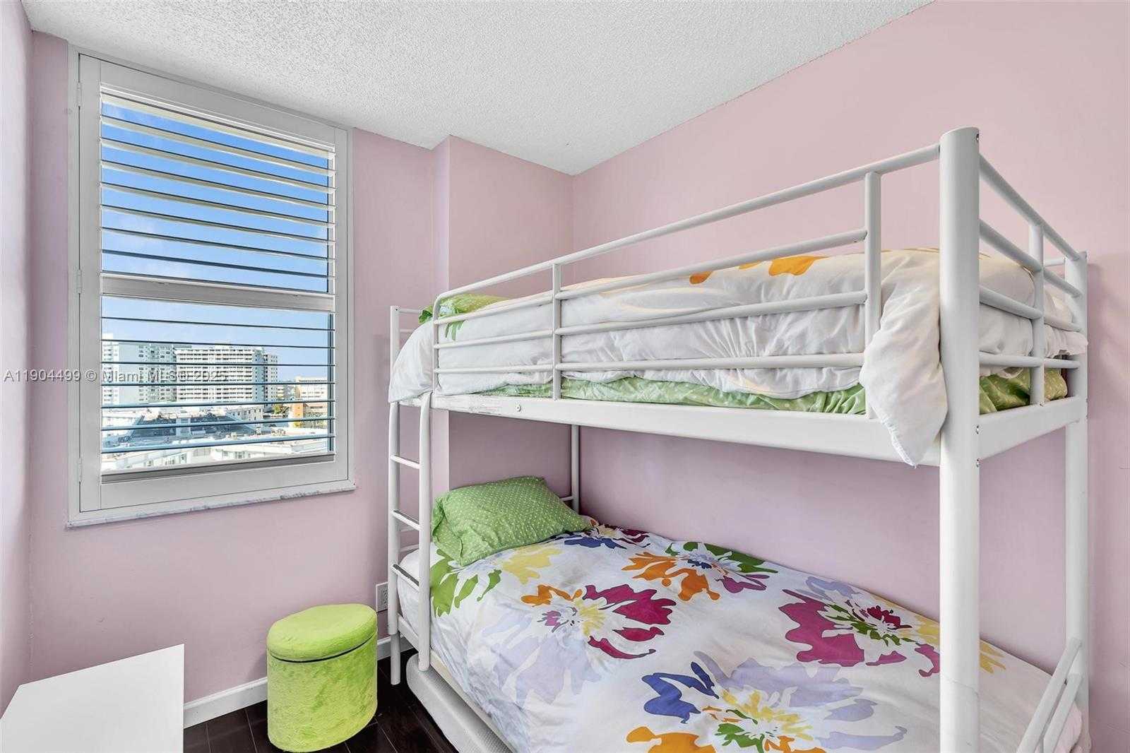 Small Image of 1920 SOUTH OCEAN DR #8D, Hallandale Beach Number 28