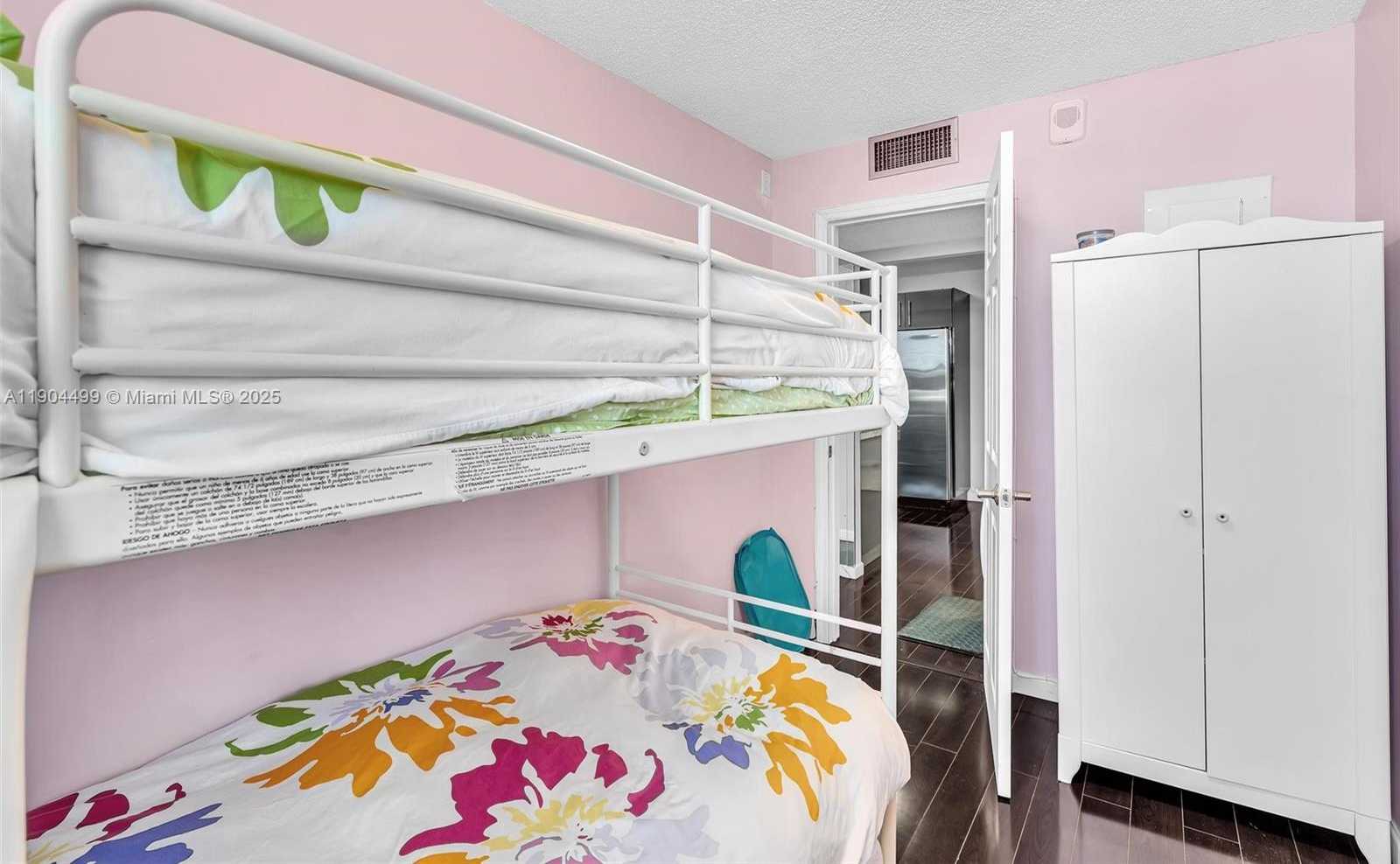 Small Image of 1920 SOUTH OCEAN DR #8D, Hallandale Beach Number 30