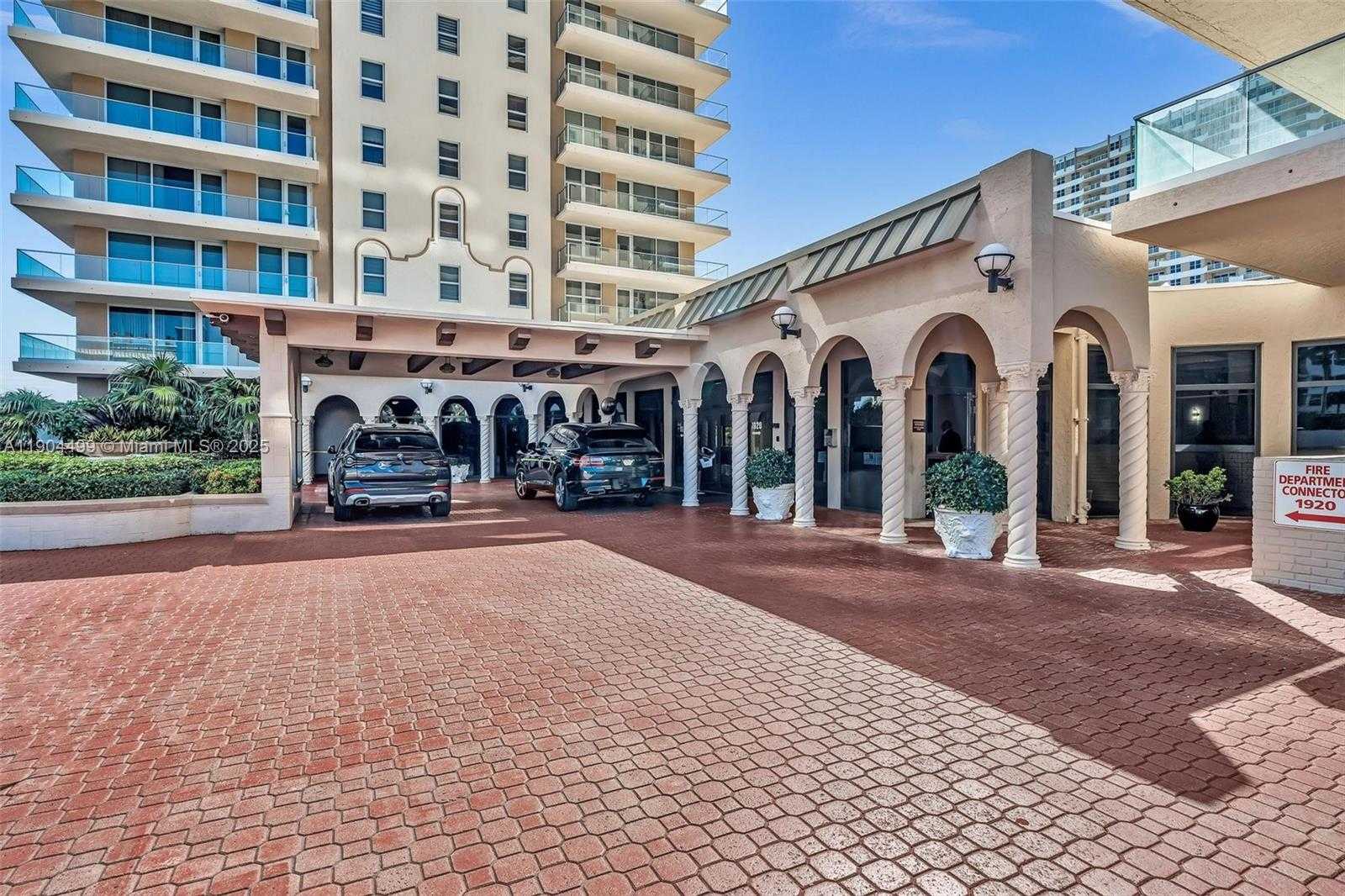 Small Image of 1920 SOUTH OCEAN DR #8D, Hallandale Beach Number 39