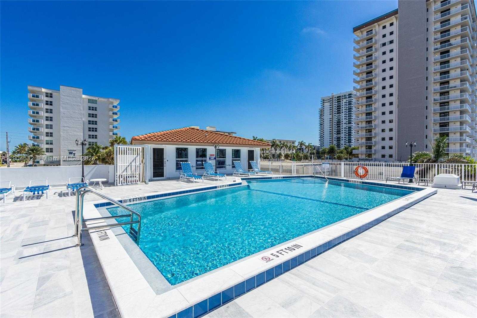 Small Image of 1410 SOUTH OCEAN DR #1702, Hollywood Number 18