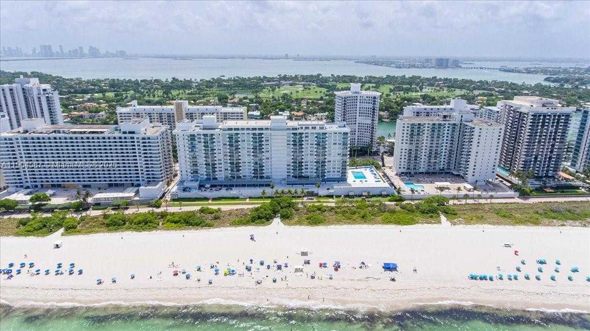 Small Image of 5601 COLLINS AVE #1517, Miami Beach Number 19
