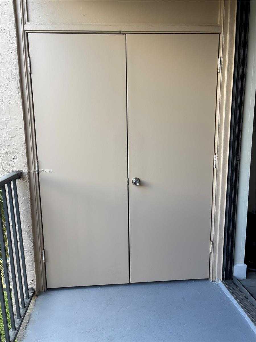 Small Image of 14525 NORTH KENDALL DR #307J, Miami Number 19