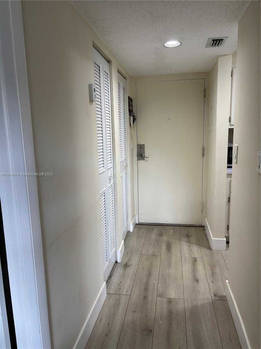 Small Image of 14525 NORTH KENDALL DR #307J, Miami Number 2