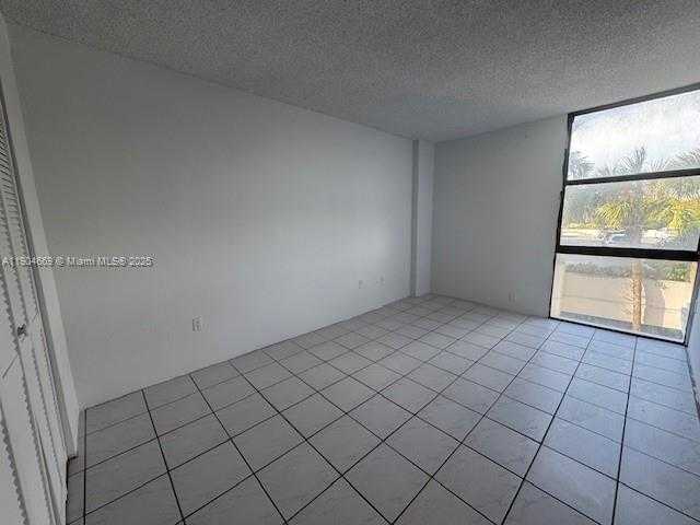 Small Image of 3675 NORTH COUNTRY CLUB DR #210, Aventura Number 17