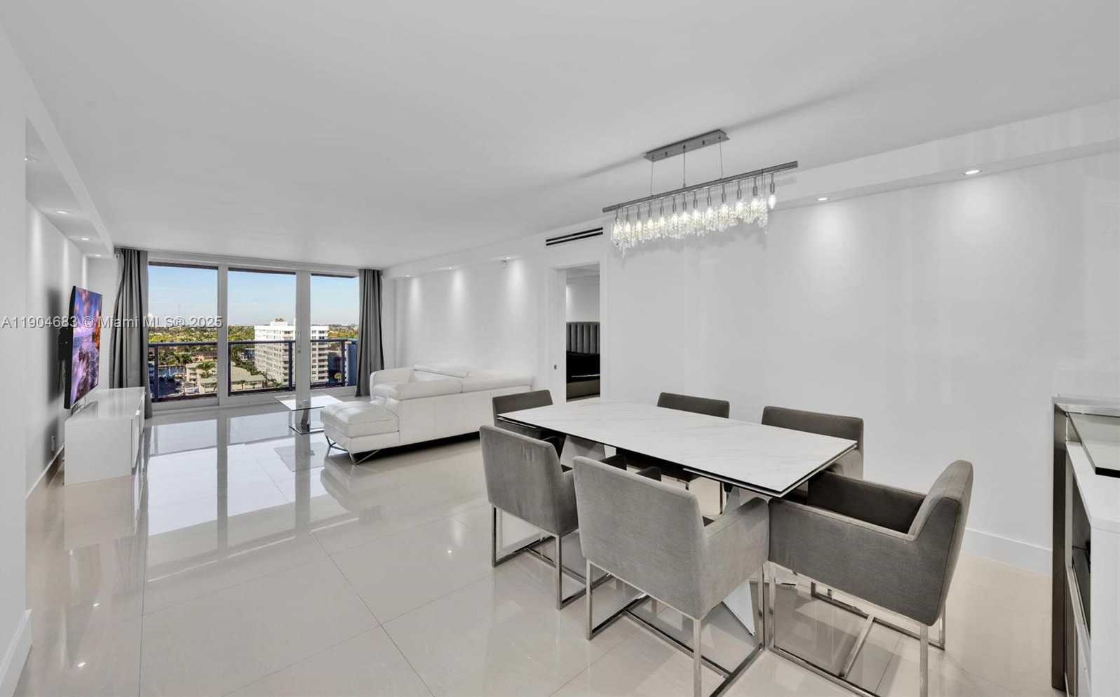 Small Image of 3140 SOUTH OCEAN DR #1011, Hallandale Beach Number 23