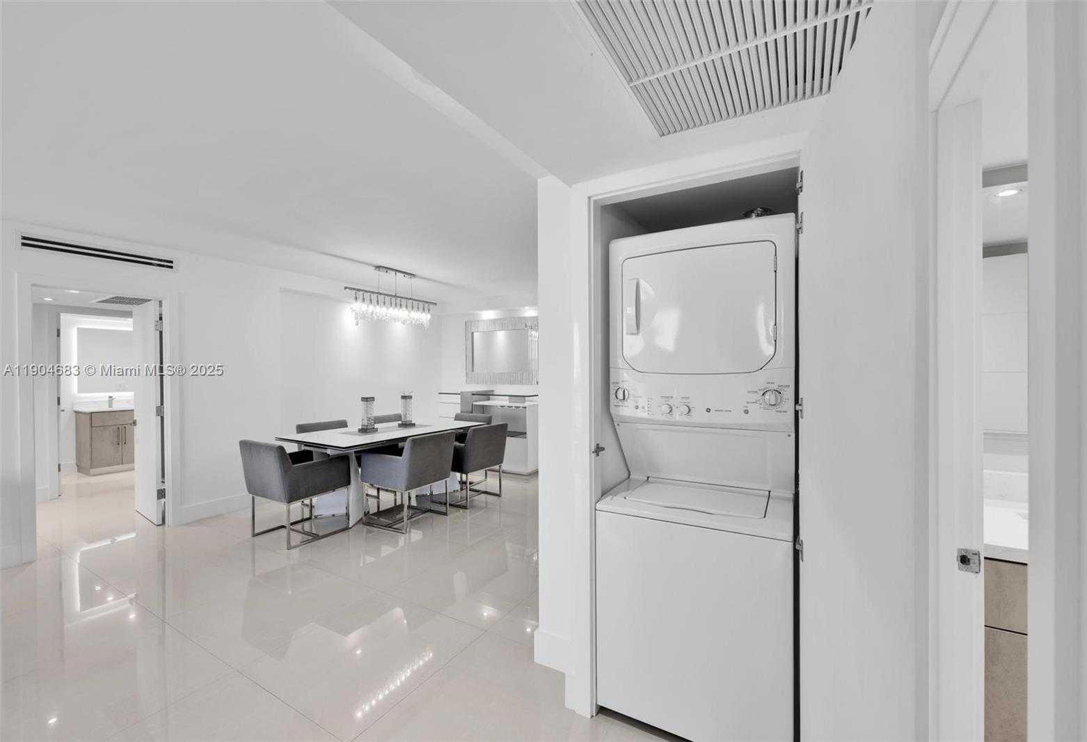 Small Image of 3140 SOUTH OCEAN DR #1011, Hallandale Beach Number 26