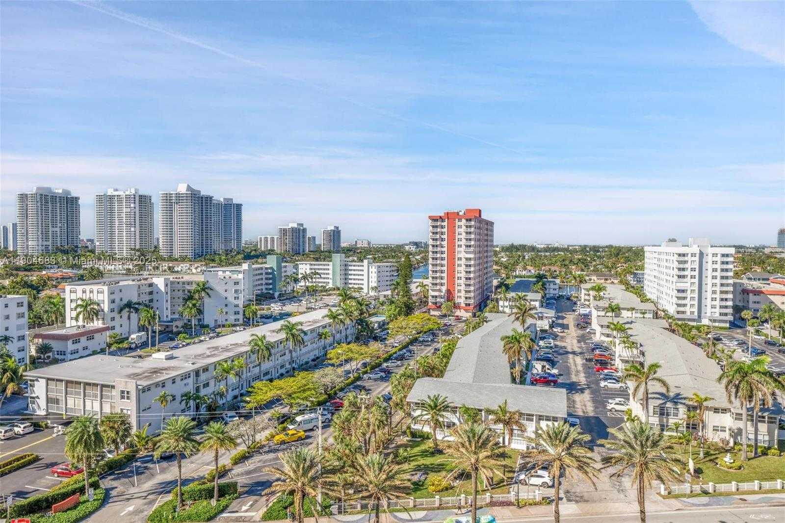 Small Image of 3140 SOUTH OCEAN DR #1011, Hallandale Beach Number 34
