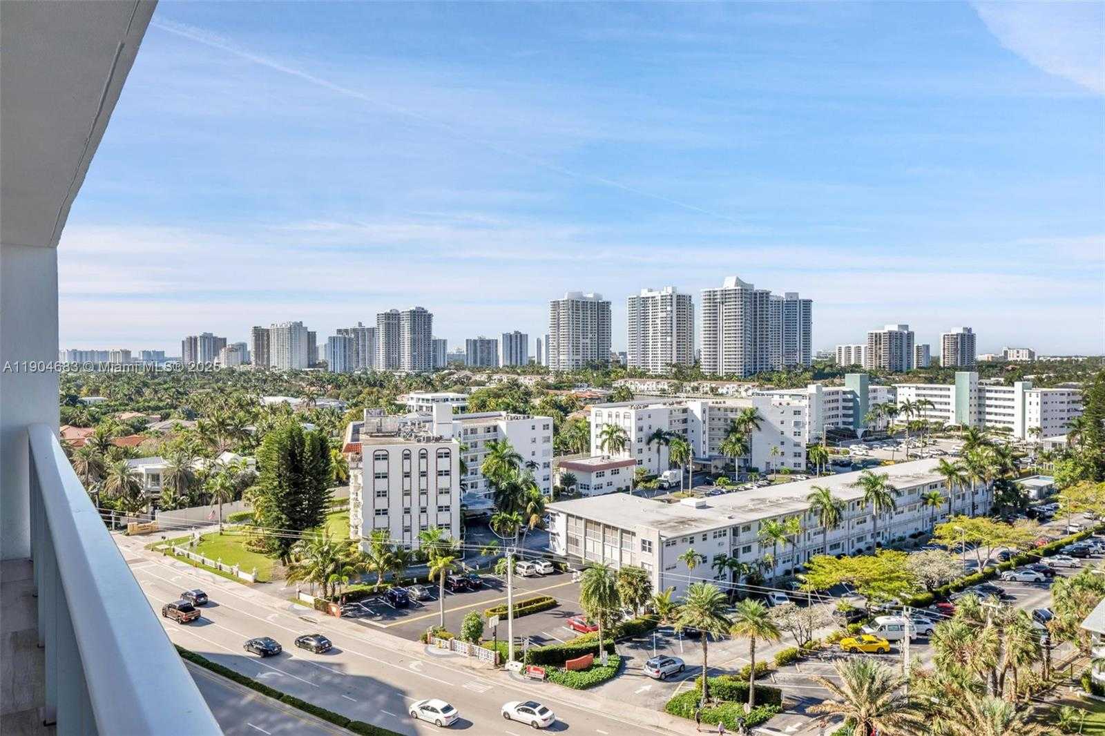 Small Image of 3140 SOUTH OCEAN DR #1011, Hallandale Beach Number 35