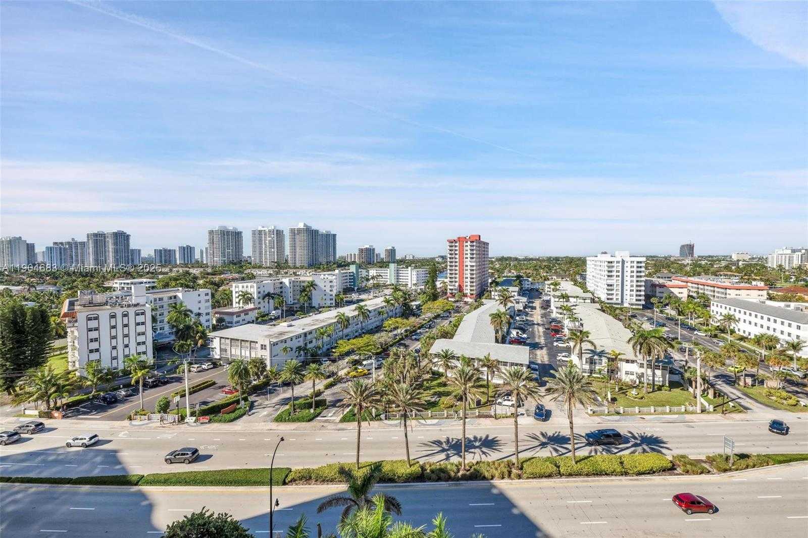 Small Image of 3140 SOUTH OCEAN DR #1011, Hallandale Beach Number 36
