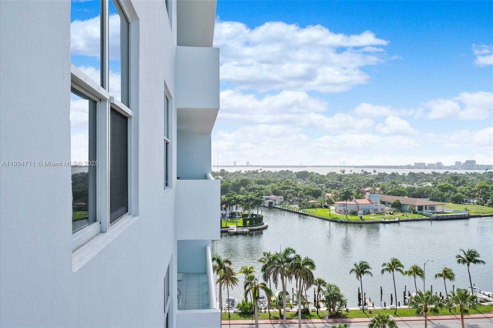 Small Image of 5001 COLLINS AVE #11F, Miami Beach Number 25