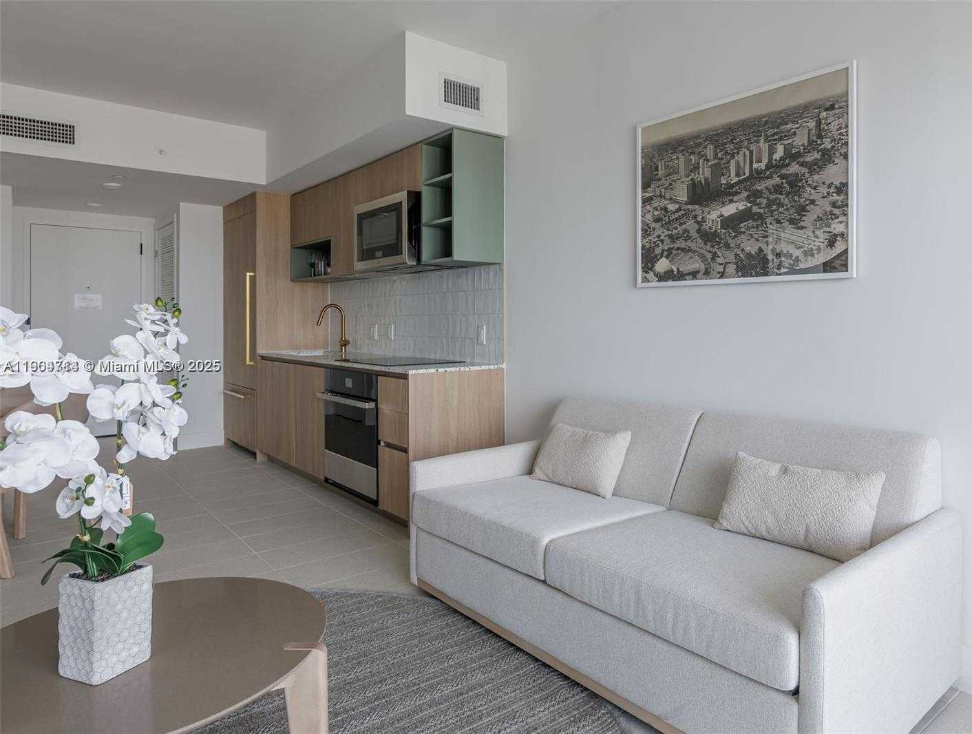 Small Image of 159 NORTH EAST 6TH ST #2404, Miami Number 3