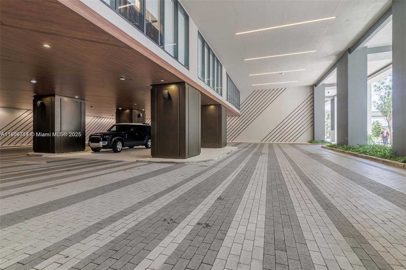 Small Image of 159 NORTH EAST 6TH ST #2404, Miami Number 30