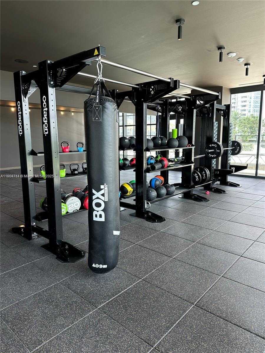 Small Image of 159 NORTH EAST 6TH ST #2404, Miami Number 34