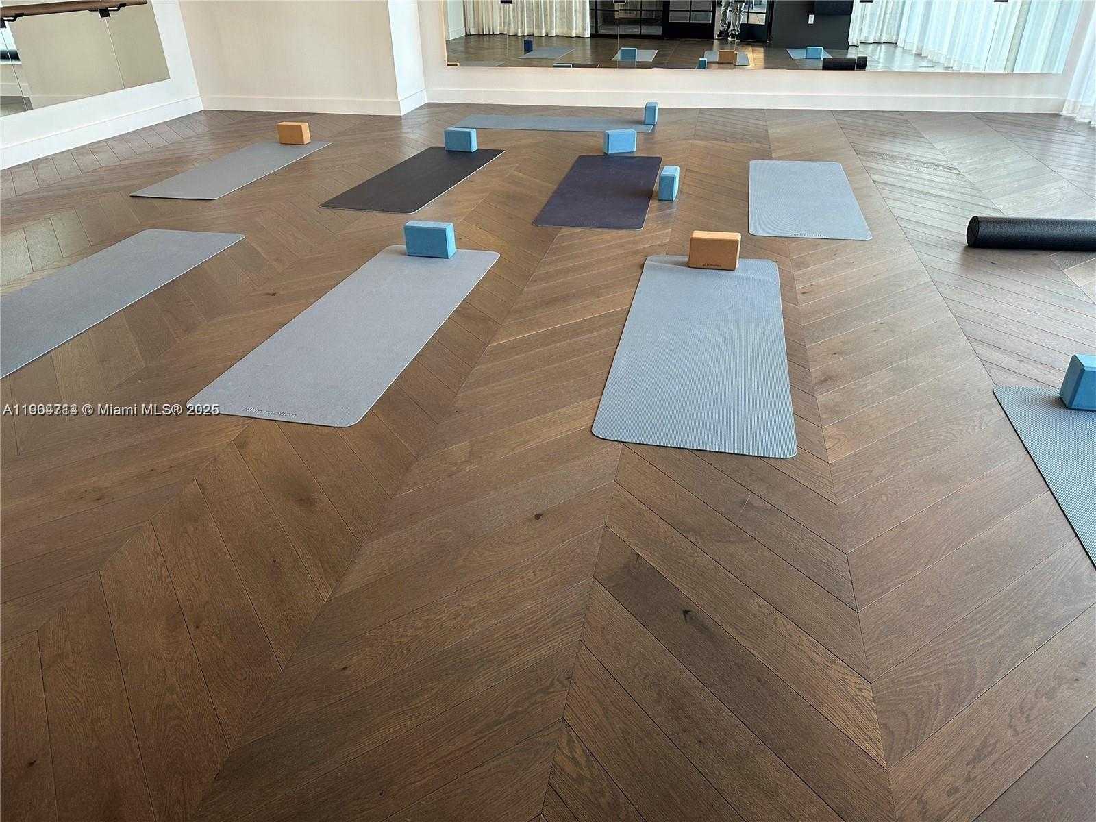 Small Image of 159 NORTH EAST 6TH ST #2404, Miami Number 44