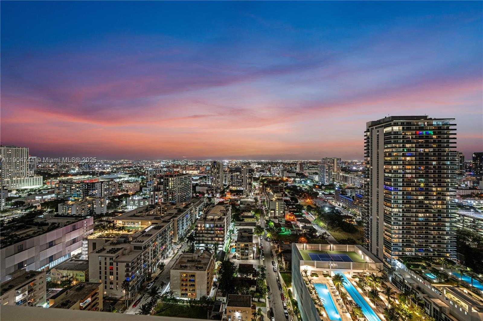 Small Image of 665 NORTH EAST 25TH ST #PHII02, Miami Number 20