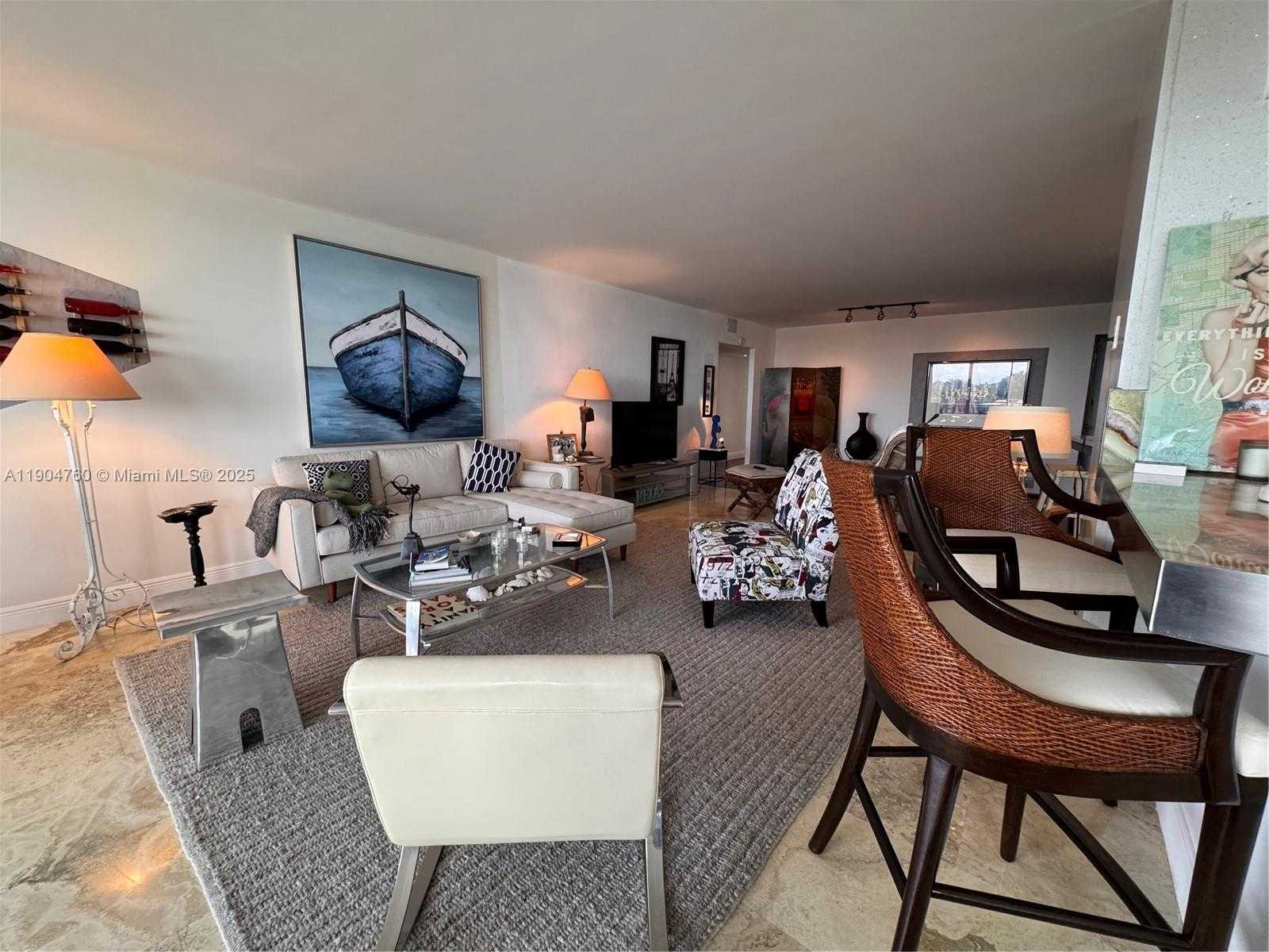Small Image of 5700 COLLINS AVE #5L, Miami Beach Number 5
