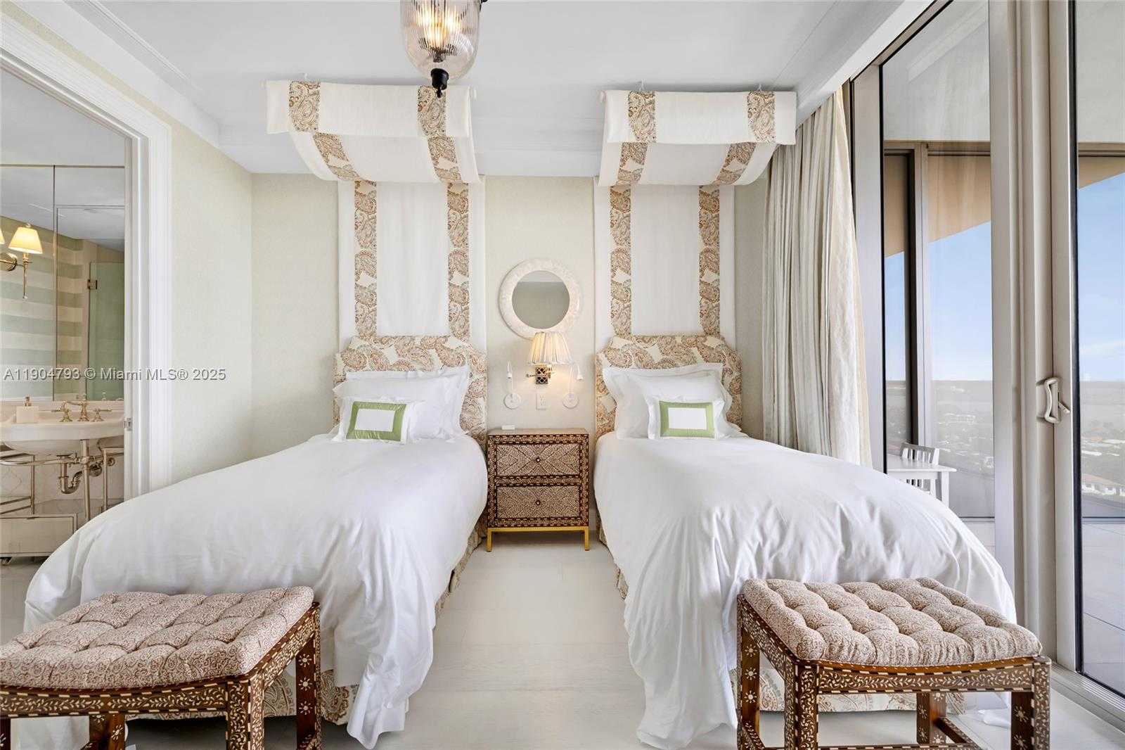 Small Image of 9705 COLLINS AVE #2102N, Bal Harbour Number 37