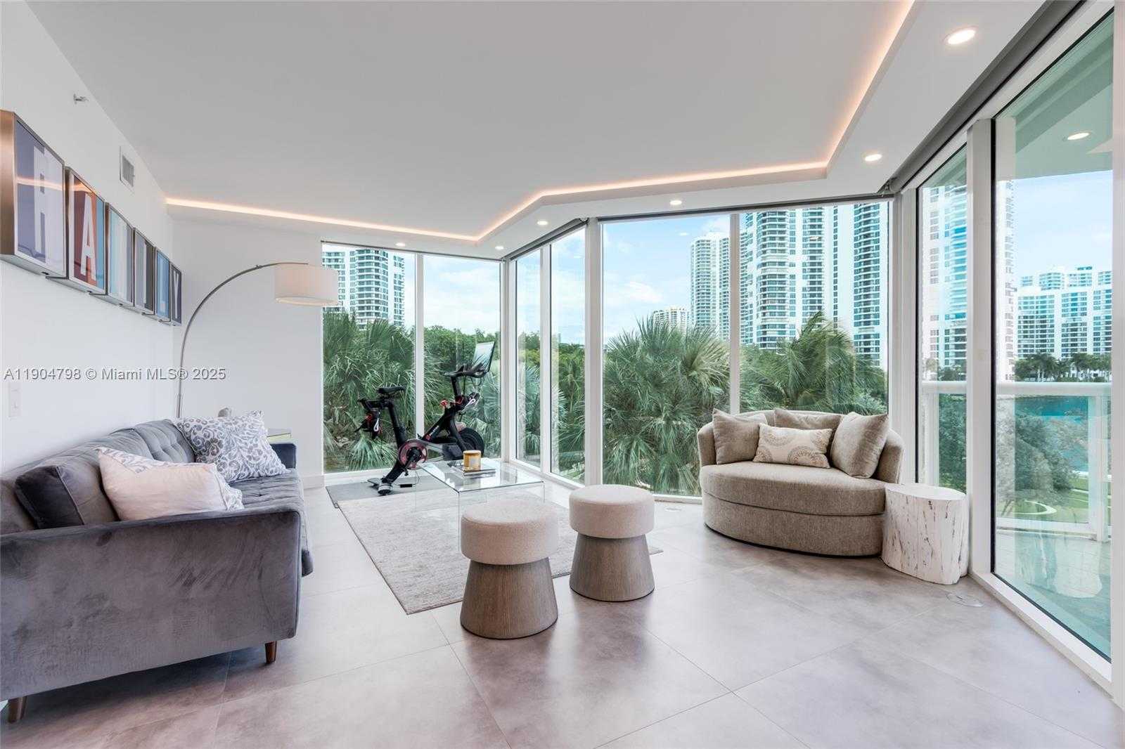 Small Image of 3370 HIDDEN BAY DR #303, Aventura Number 10