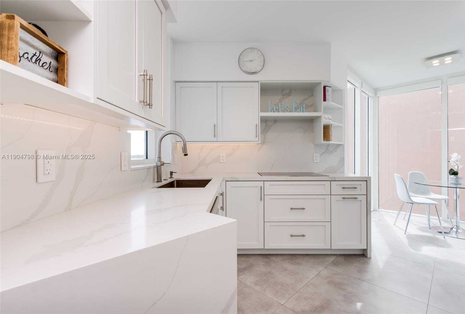 Small Image of 3370 HIDDEN BAY DR #303, Aventura Number 16