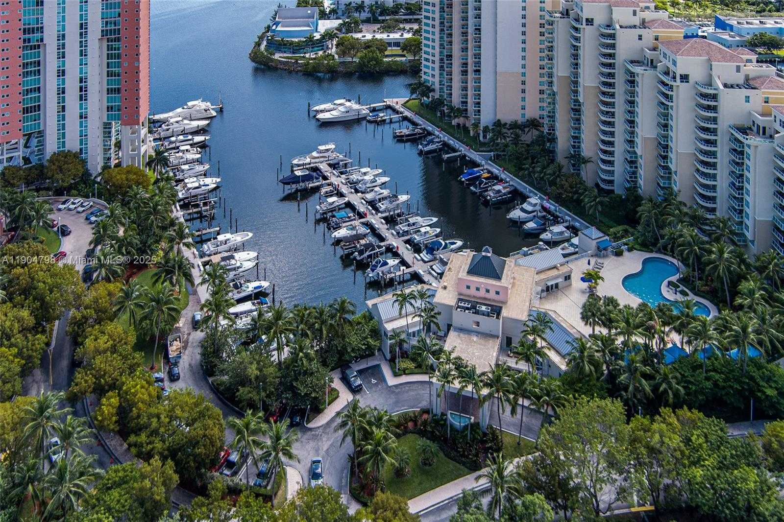 Small Image of 3370 HIDDEN BAY DR #303, Aventura Number 2