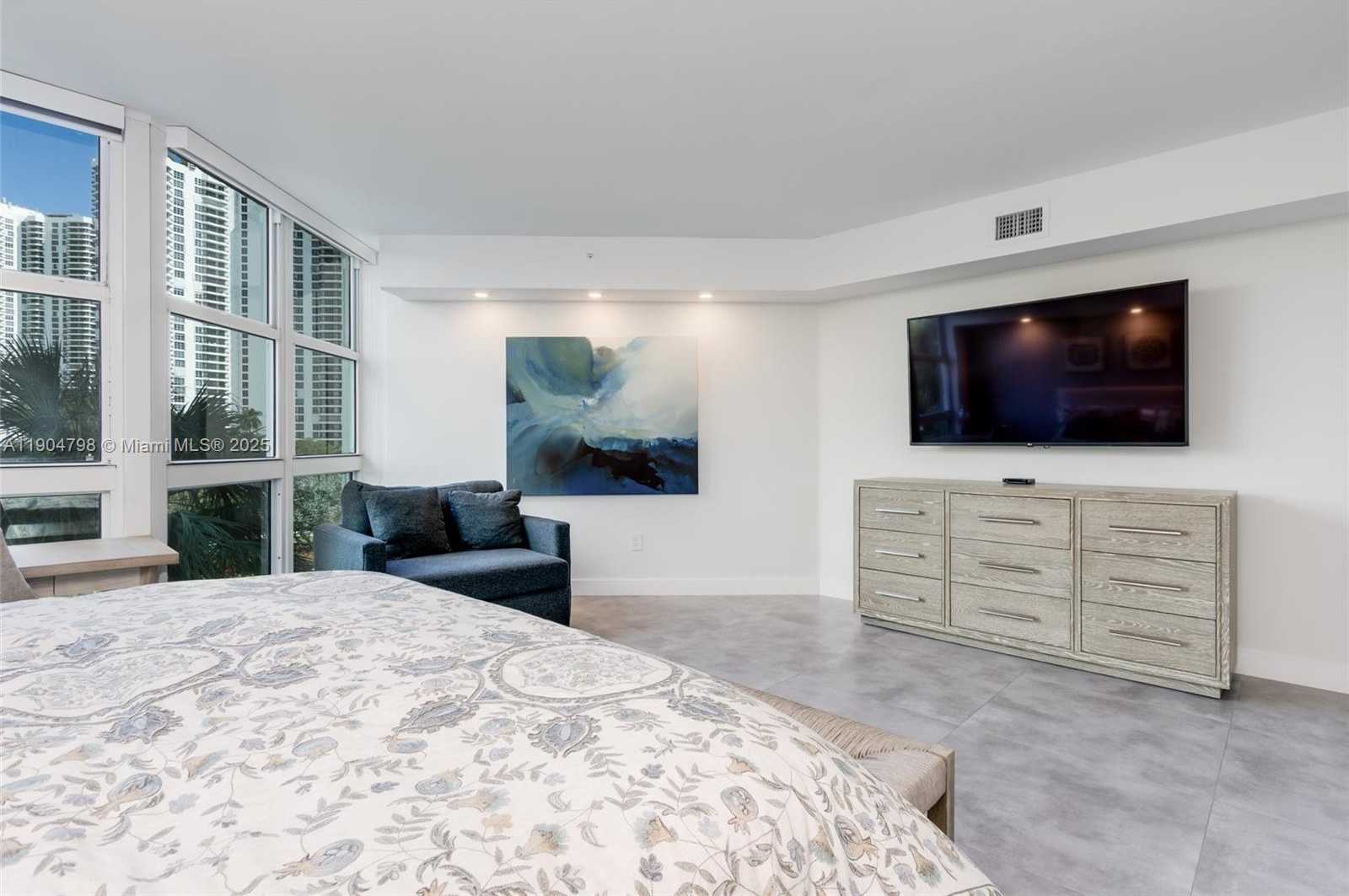 Small Image of 3370 HIDDEN BAY DR #303, Aventura Number 23
